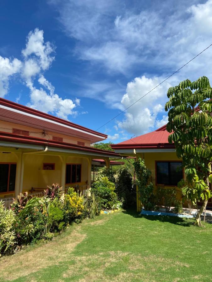 Uptown Guesthouse Siquijor Exteriör bild