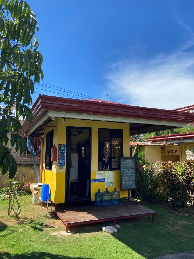 Uptown Guesthouse Siquijor Exteriör bild